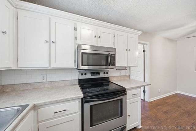 18136 S 4150 Road, Claremore, OK 74017