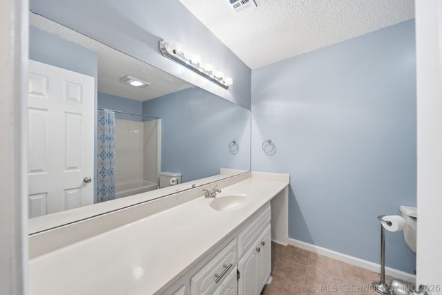 18136 S 4150 Road, Claremore, OK 74017