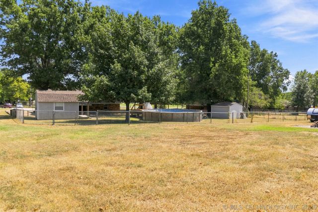 18136 S 4150 Road, Claremore, OK 74017