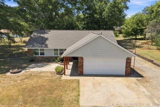 18136 S 4150 Road, Claremore, OK 74017