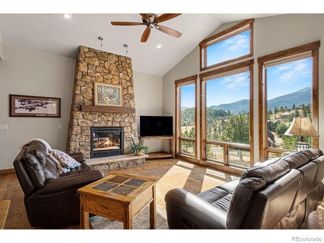285 Indian Trail, Estes Park, CO 80517