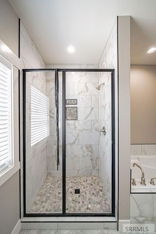 1618 Tide Pool Drive, Idaho Falls, ID 83404