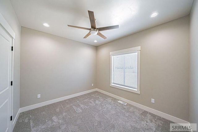 1618 Tide Pool Drive, Idaho Falls, ID 83404