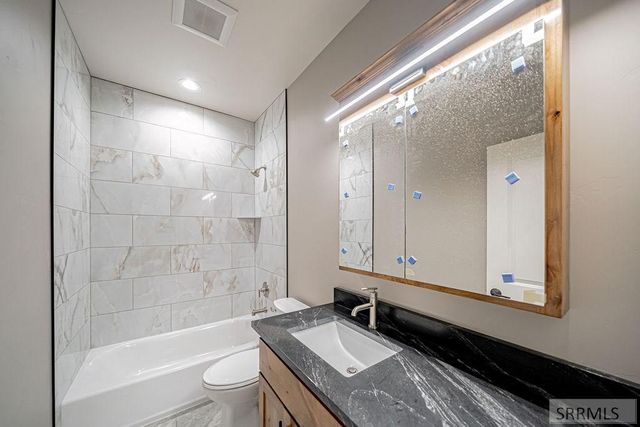 1618 Tide Pool Drive, Idaho Falls, ID 83404