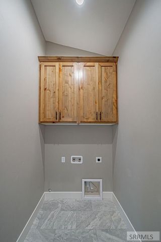 1618 Tide Pool Drive, Idaho Falls, ID 83404