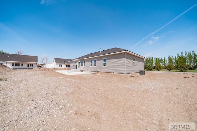 1618 Tide Pool Drive, Idaho Falls, ID 83404