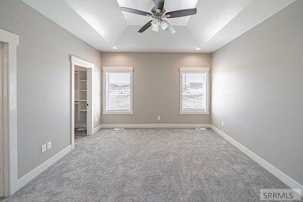 Image 16 of property listing at 1618 Tide Pool Drive, Idaho Falls, ID 83404