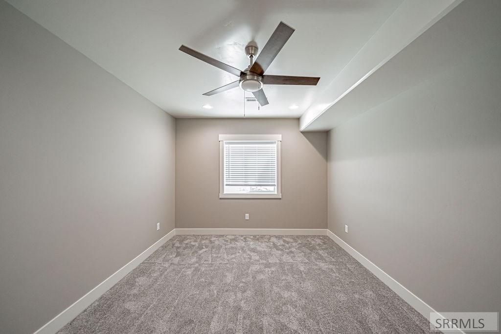 Image 40 of property listing at 1618 Tide Pool Drive, Idaho Falls, ID 83404