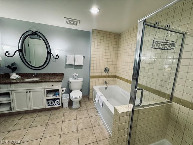 30 Strada Di Villaggio 619, Henderson, NV 89011