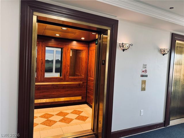 30 Strada Di Villaggio 619, Henderson, NV 89011