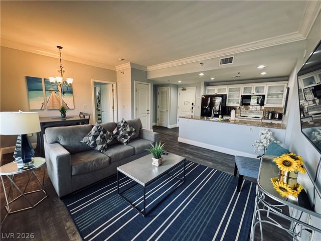 30 Strada Di Villaggio 619, Henderson, NV 89011