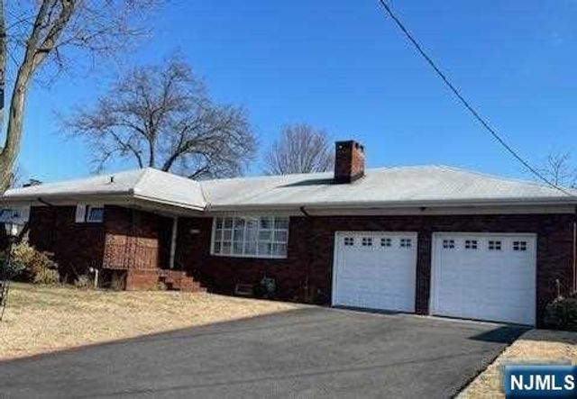 16-37 Parmelee Avenue, Fair Lawn, NJ 07410