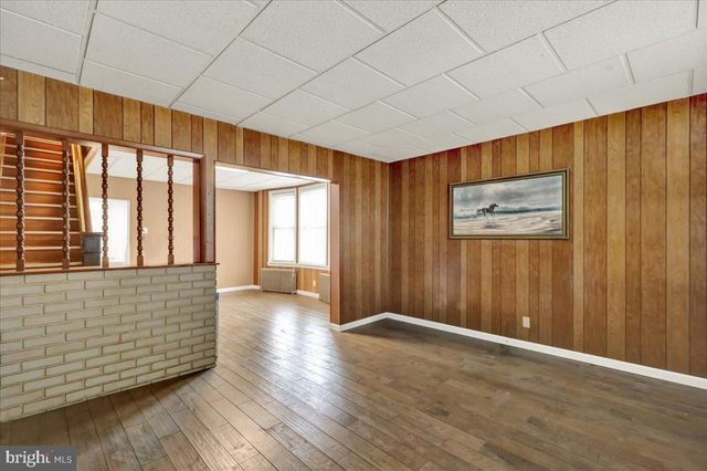 1652 W NORWEGIAN ST, Pottsville, PA 17901