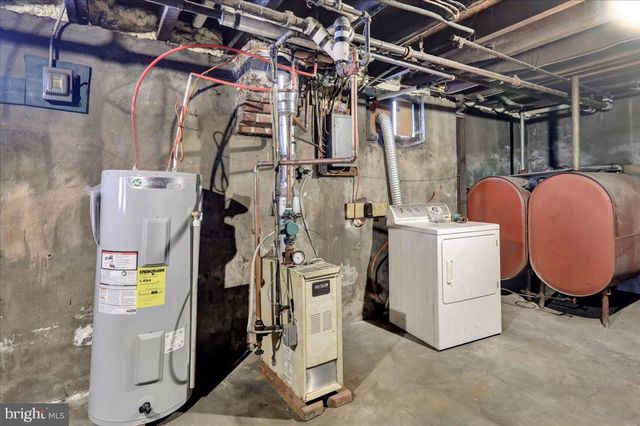 1652 W NORWEGIAN ST, Pottsville, PA 17901