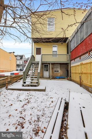 1652 W NORWEGIAN ST, Pottsville, PA 17901