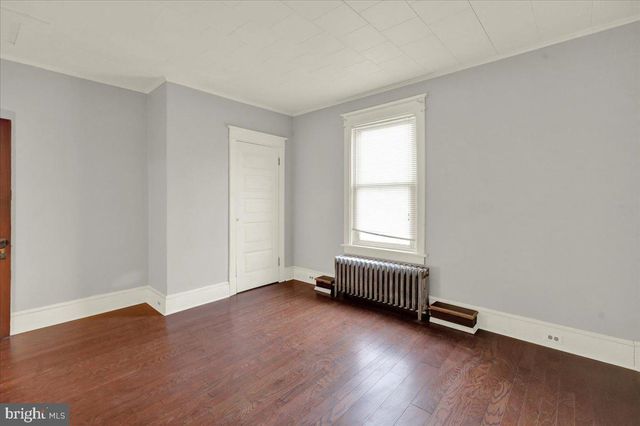 1652 W NORWEGIAN ST, Pottsville, PA 17901