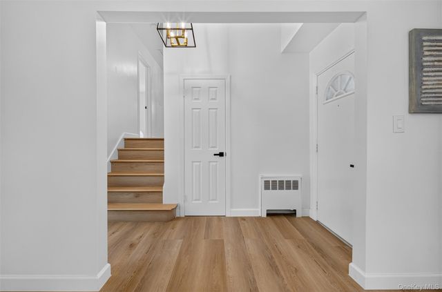 1822 Kent Street, Westbury, NY 11590