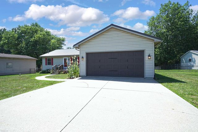 5077 N Belsay Road, Flint, MI 48506