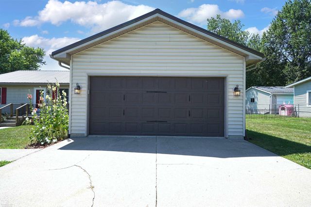 5077 N Belsay Road, Flint, MI 48506