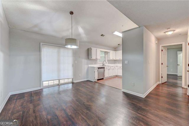 1157 Cayman Lane SW, Marietta, GA 30008