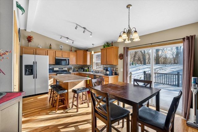 1351 Cumberland Drive, Edgerton, WI 53534