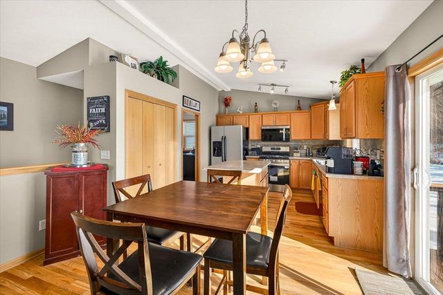 1351 Cumberland Drive, Edgerton, WI 53534