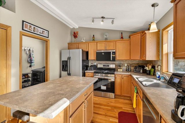 1351 Cumberland Drive, Edgerton, WI 53534