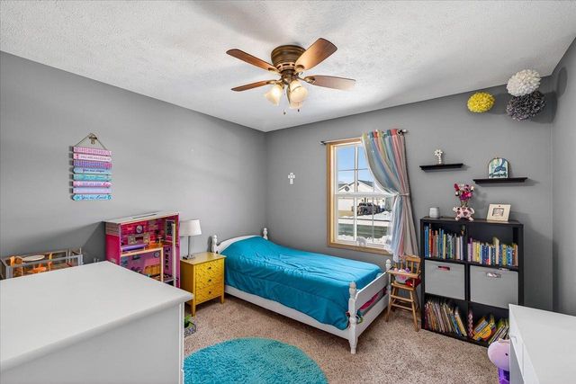 1351 Cumberland Drive, Edgerton, WI 53534