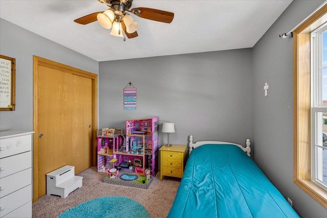 1351 Cumberland Drive, Edgerton, WI 53534