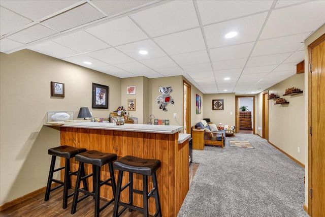 1351 Cumberland Drive, Edgerton, WI 53534