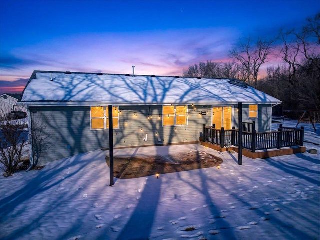 1351 Cumberland Drive, Edgerton, WI 53534