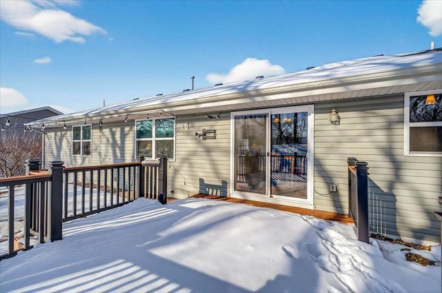 1351 Cumberland Drive, Edgerton, WI 53534