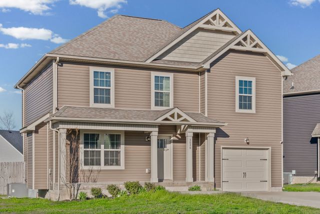 3048 Core Dr, Clarksville, TN 37040