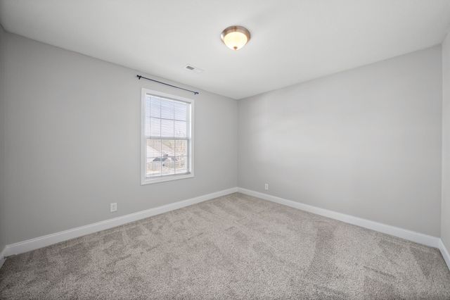 3048 Core Dr, Clarksville, TN 37040