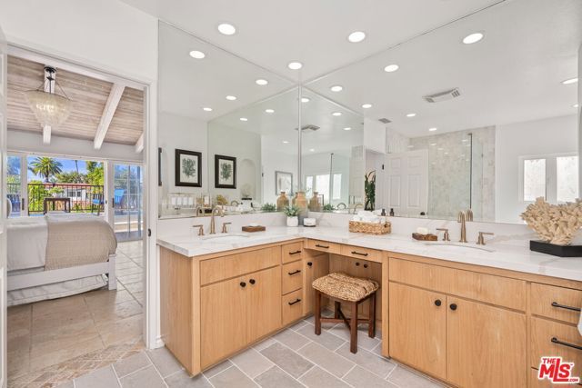 213 Via Cordova, Newport Beach, CA 92663