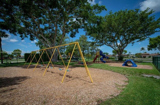 9569 Boca Gardens Parkway B, Boca Raton, FL 33496