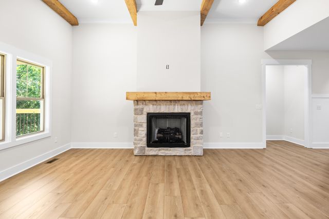 140 Honeysuckle Drive, Rock Spring, GA 30739