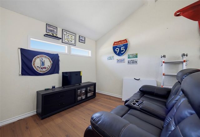 1410 Casa Linda Dr, Corpus Christi, TX 78411