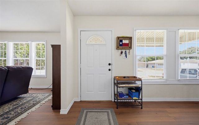 1410 Casa Linda Dr, Corpus Christi, TX 78411
