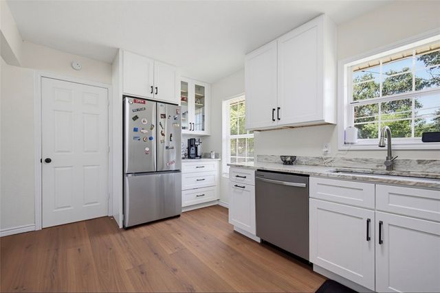 1410 Casa Linda Dr, Corpus Christi, TX 78411