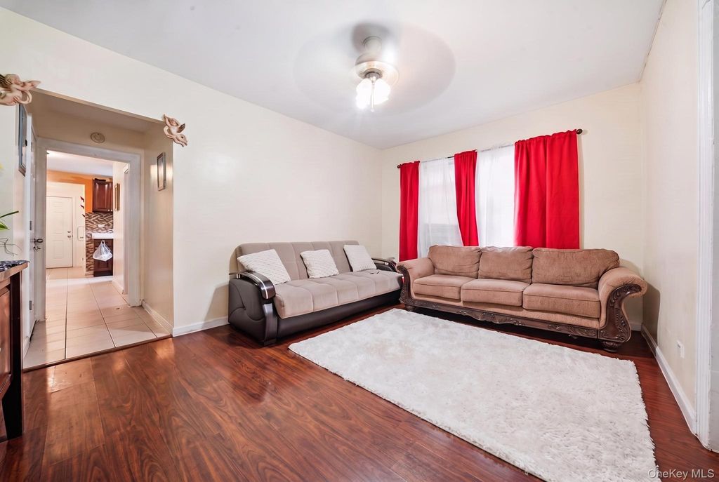 11535 197th Street, Saint Albans, NY 11412 — photo 4