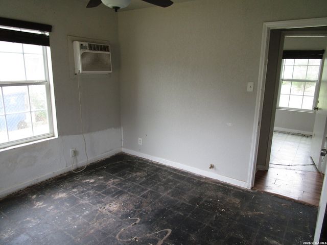 311 Bushick, San Antonio, TX 78223