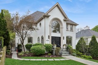 408 S Thurlow Street, Hinsdale, IL 60521