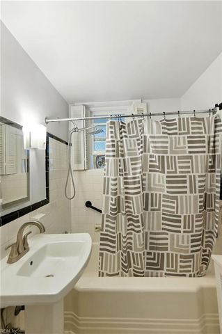 104 Willow Wood Dr Apt C1, Norfolk, VA 23505