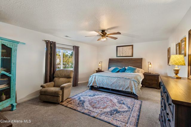 3262 Woodford St, Post Falls, ID 83854