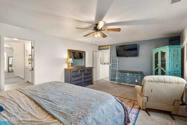 3262 Woodford St, Post Falls, ID 83854