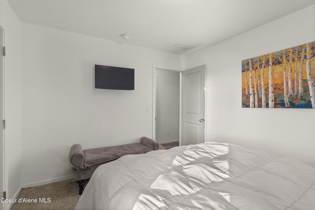 3262 Woodford St, Post Falls, ID 83854