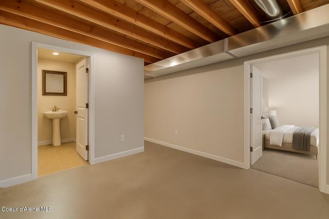 3262 Woodford St, Post Falls, ID 83854