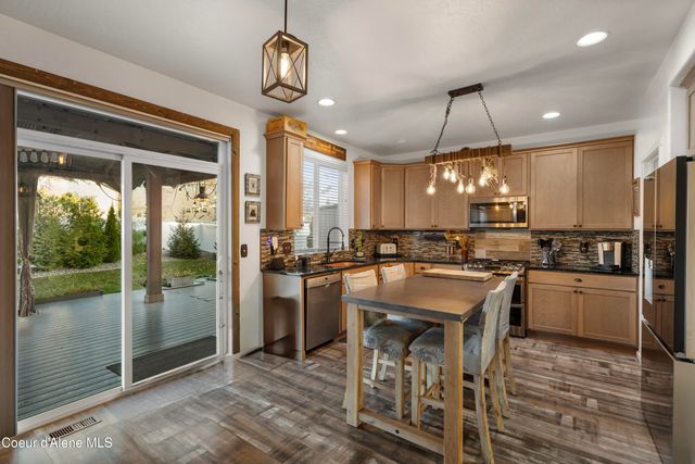 3262 Woodford St, Post Falls, ID 83854