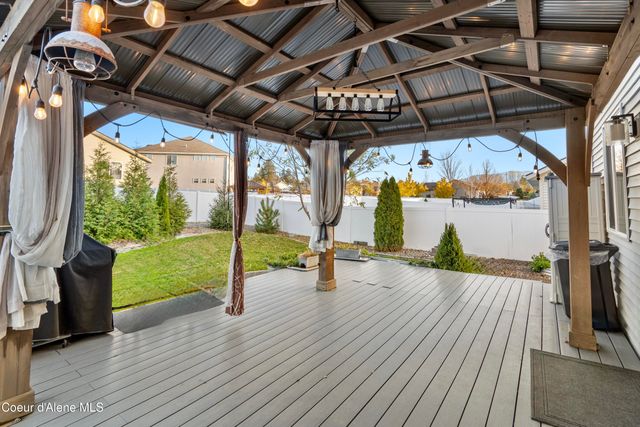 3262 Woodford St, Post Falls, ID 83854